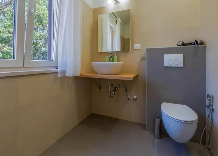 In Deklici With Infinity Pool & Sea Views 빌라 *